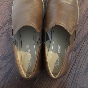 clarks netley bright